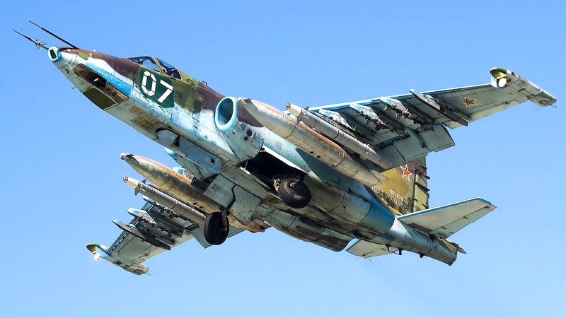 Грач самолет Су 25