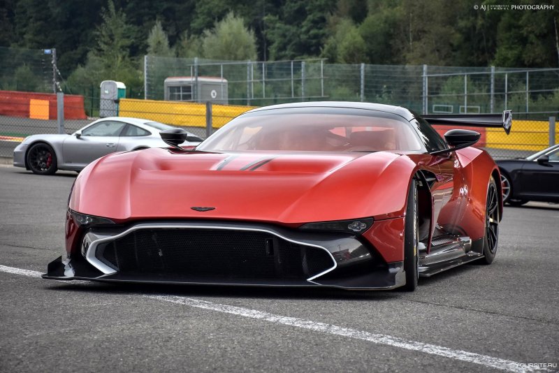 Aston Martin Vulcan