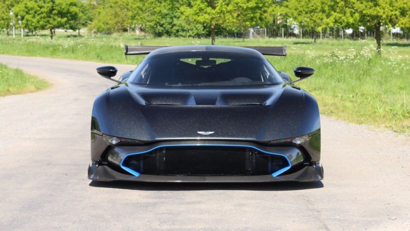Aston Martin Vulcan