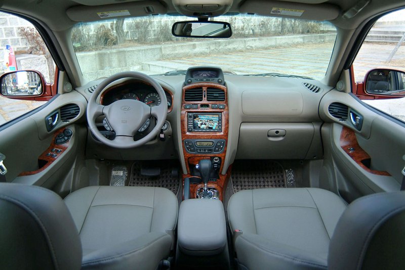Hyundai Santa Fe 2002 салон