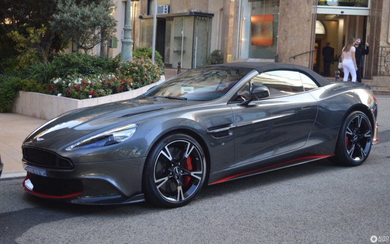 Aston Martin Vanquish