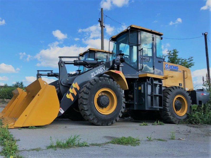 Погрузчик XCMG zl30