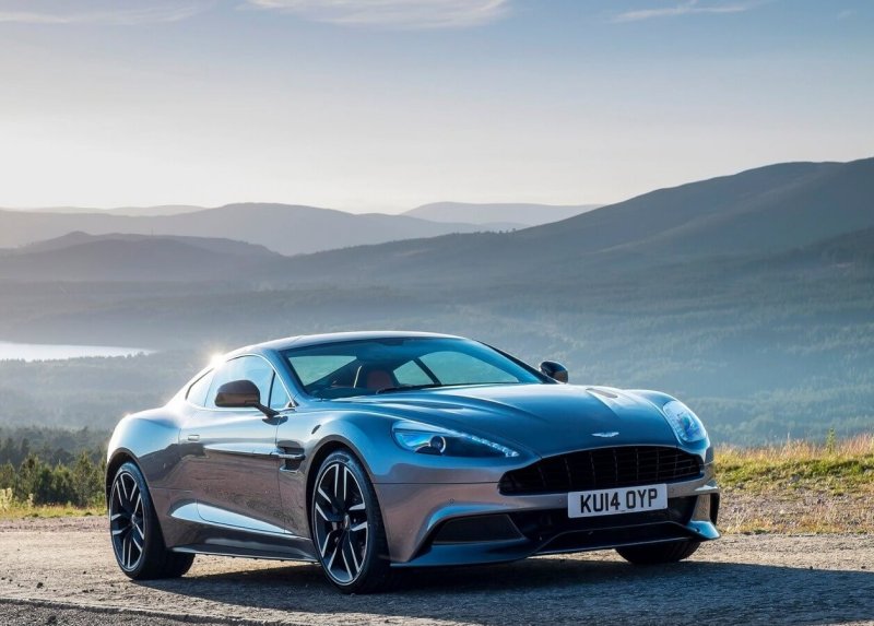 Aston Martin Vanquish 2015