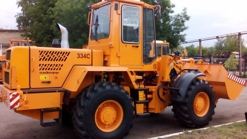 Фронтальный погрузчик Амкодор 334с