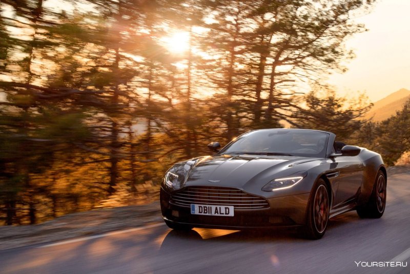 Aston Martin db11 2018