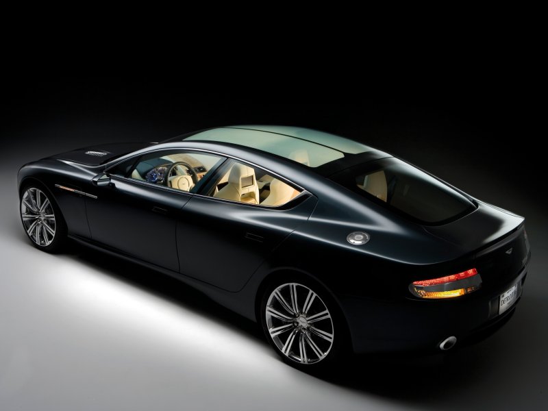 Aston Martin rapide 2020