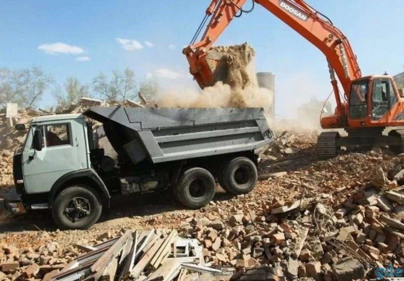 Демонтаж и вывоз строительного мусора