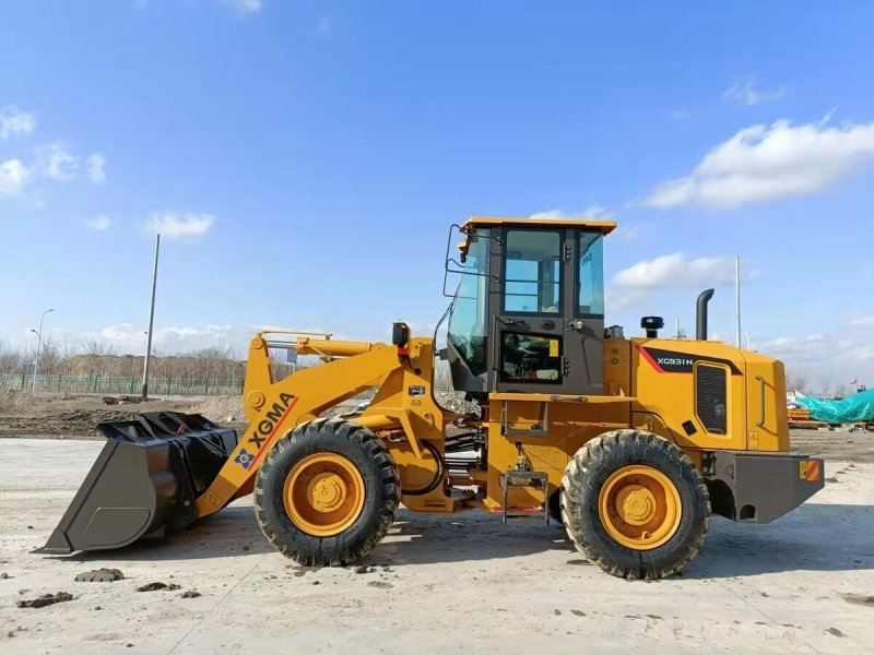 Фронтальный погрузчик JCB 426