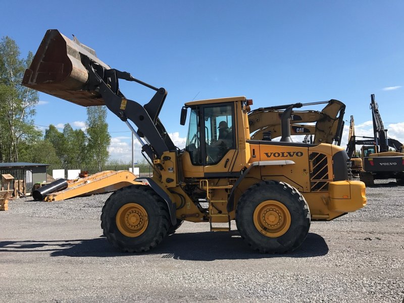 Фронтальный погрузчик Volvo l90f