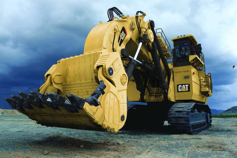 Caterpillar 6090 FS Excavator