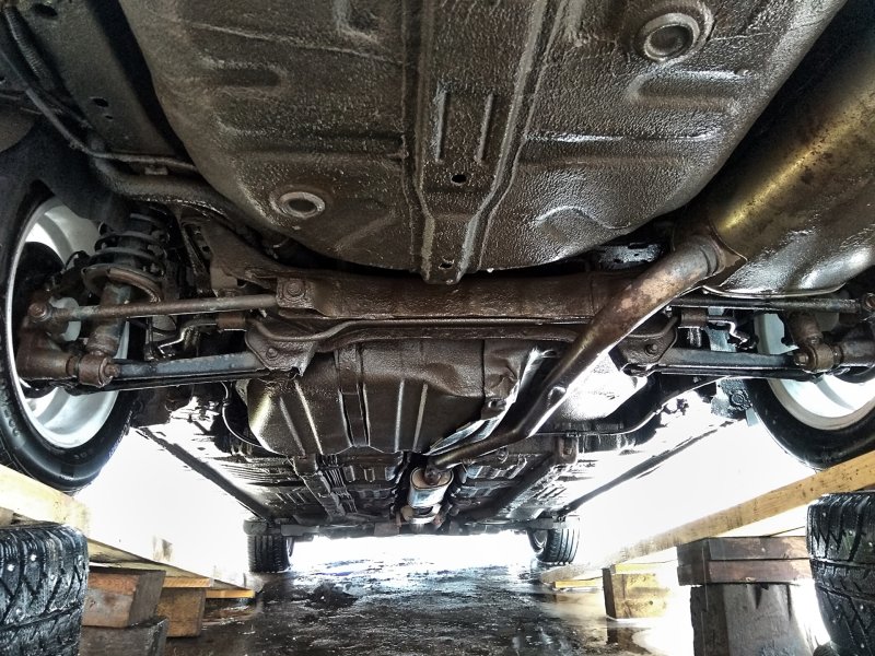 Hyundai Santa Fe 2 поколение днище