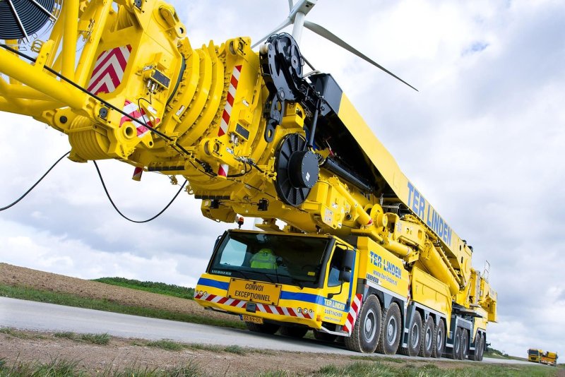 Автокран Liebherr LTM 11200