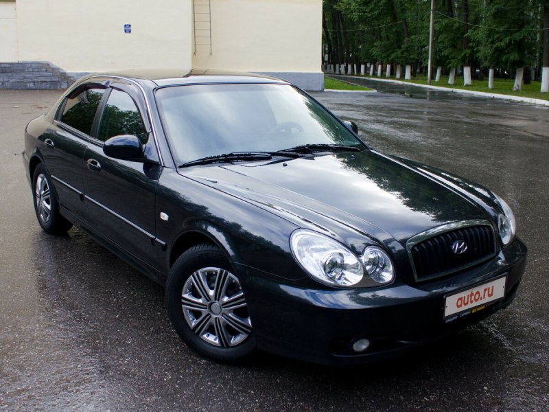 Hyundai Sonata 4
