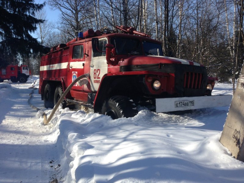 Пожарная машина зимой