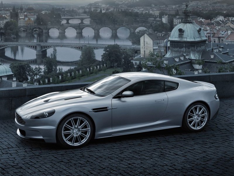 Aston Martin DBS 2007