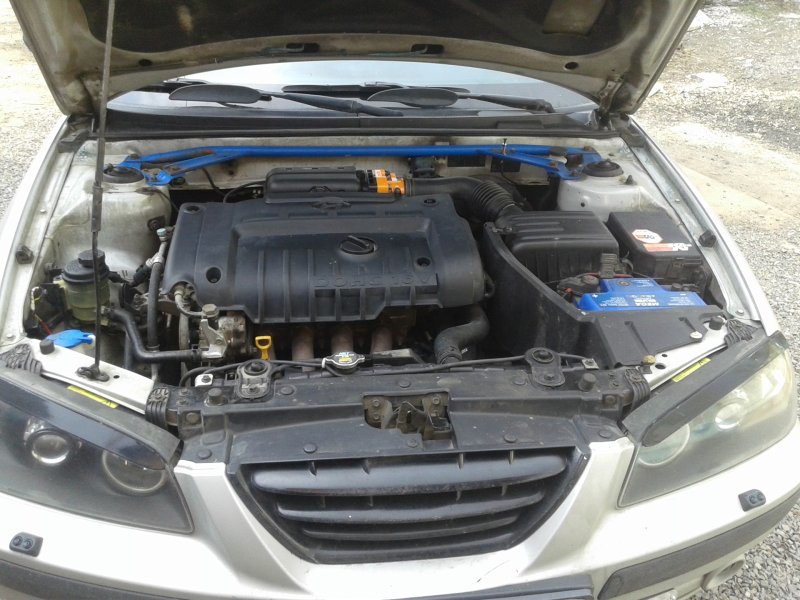 Hyundai Elantra XD 2008 открытый капот