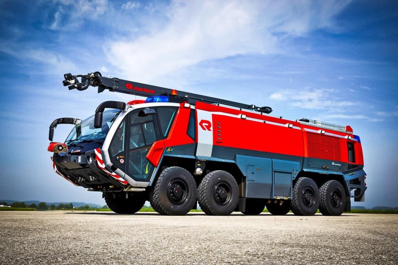 Аэродромная пожарная машина Rosenbauer