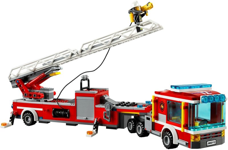 LEGO пожарная машина 60112