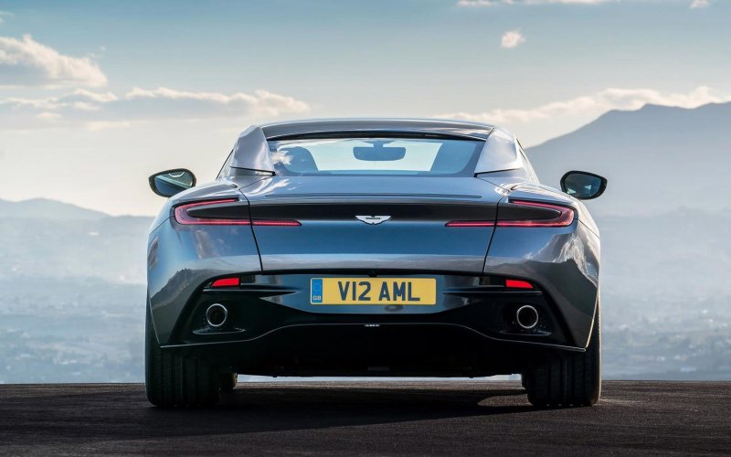 Aston Martin db11