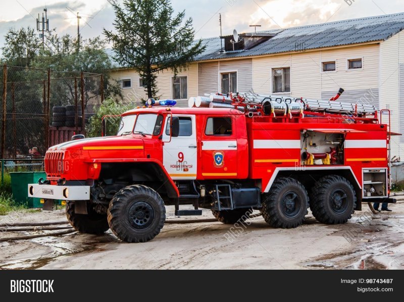Пожарная машина Урал 5557-40 новый