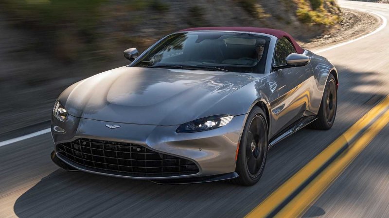 Aston Martin Vantage 2021