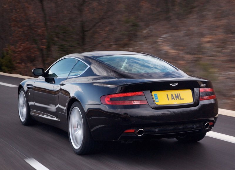 Aston Martin db9 Black