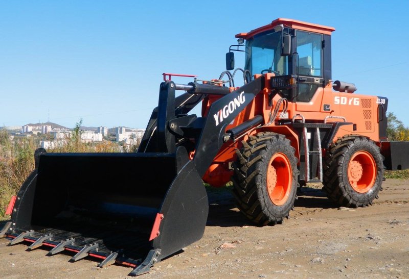 Китайский фронтальный погрузчик zl 30