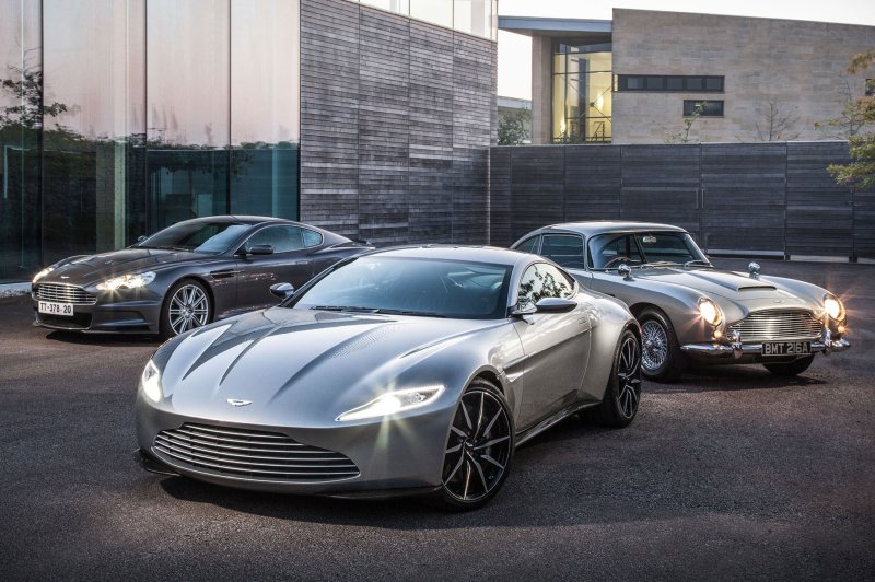 Aston Martin 007