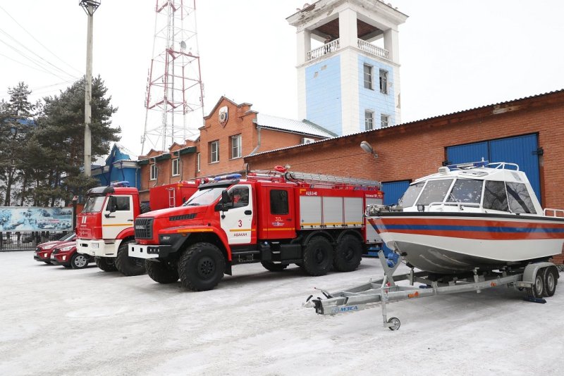 Спасательная техника МЧС России