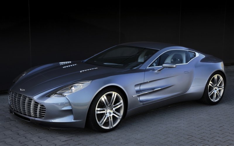 2010 Aston Martin one-77