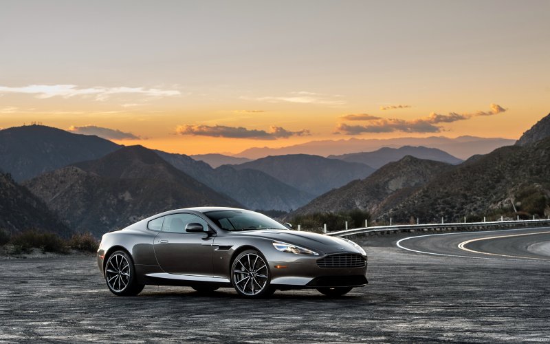Aston Martin db9 2019