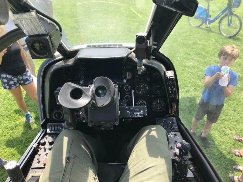 Ah-1g Cobra Cockpit