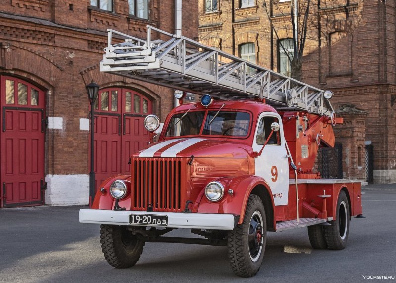 Пожарная автолестница ГАЗ 51