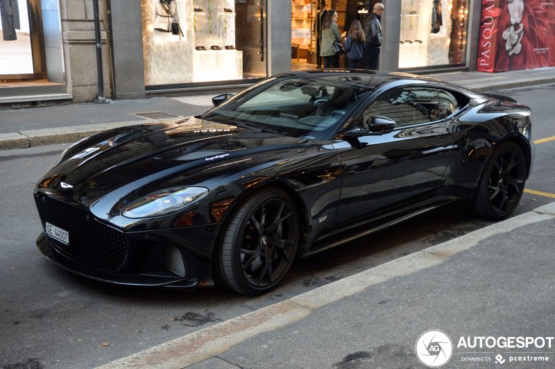 Астон Мартин DBS Superleggera 2020