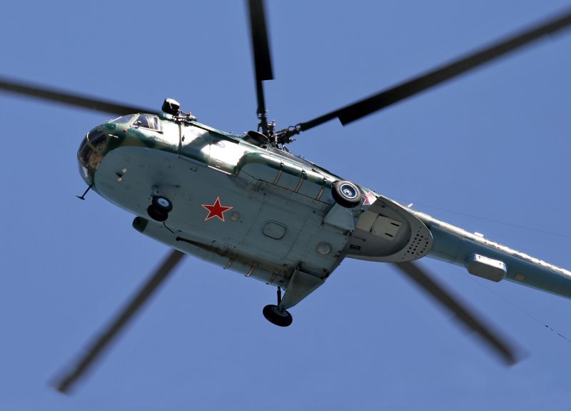 Вертолёт ми 8 вид снизу
