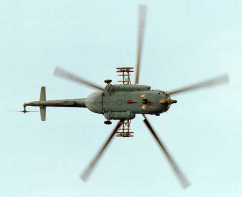 Ми-24 вертолёт вид снизу
