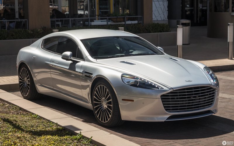 Астон Мартин rapide