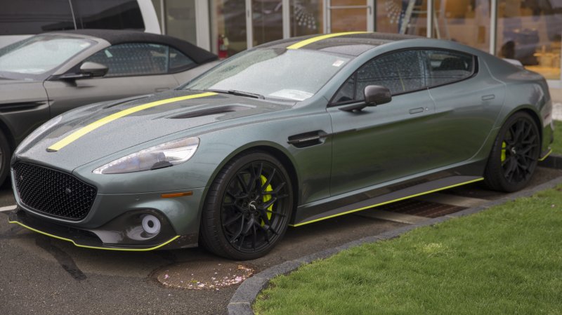 Астон Мартин rapide 2019