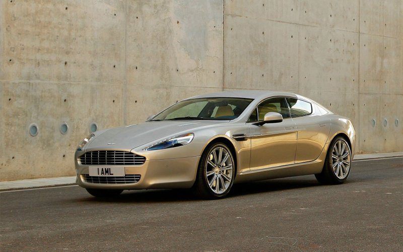 Aston Martin rapide 2010