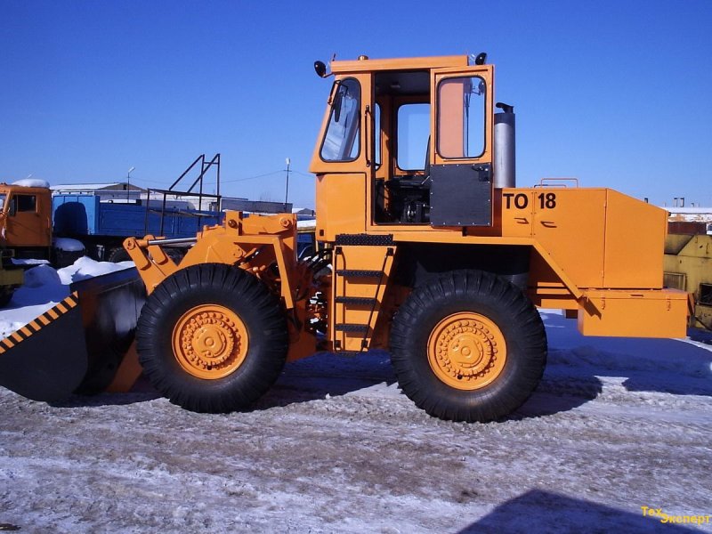 Фронтальный погрузчик Амкодор то-18