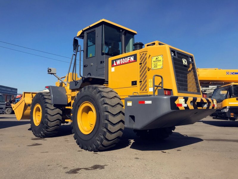 Фронтальный погрузчик XCMG 500