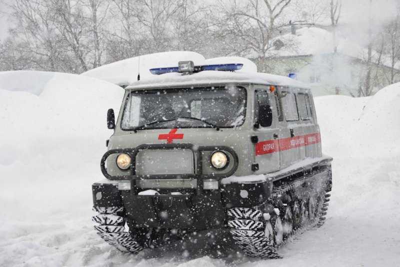 УАЗ 452 на гусеницах
