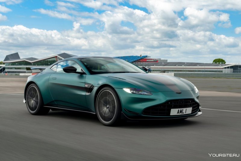 Aston Martin db11 Vantage