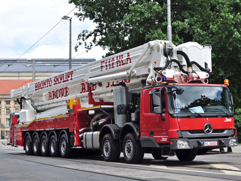 Mercedes-Benz Actros 7660 14x8 Bronto Skylift f 112 HLA