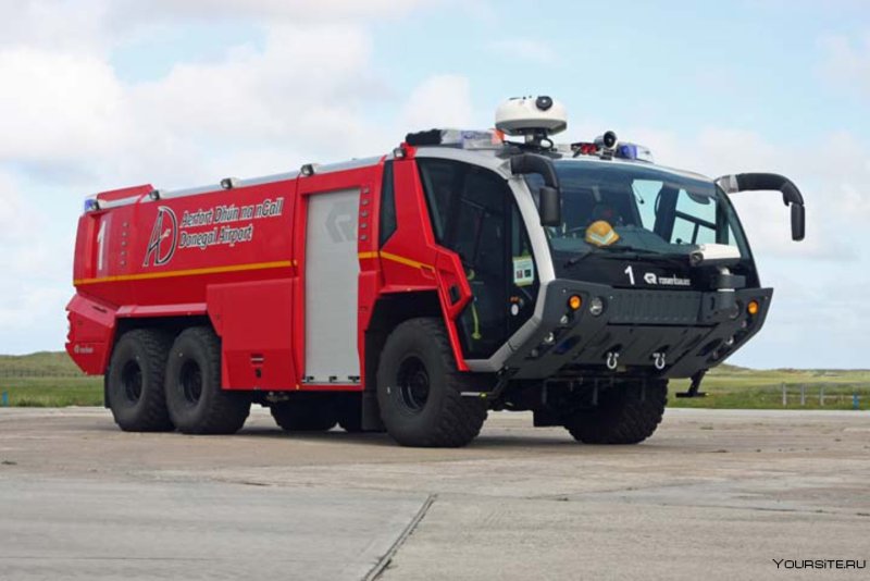 Пожарная машина Rosenbauer Panther