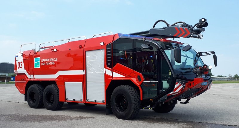 Rosenbauer Panther 6x6 кабина