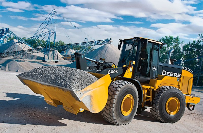 Фронтальный погрузчик John Deere 524k