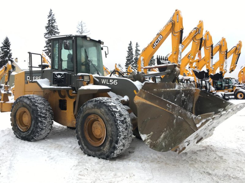Погрузчик John Deere wl56