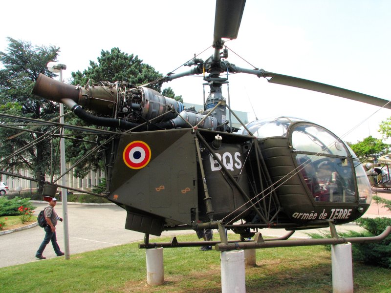 Alouette 2