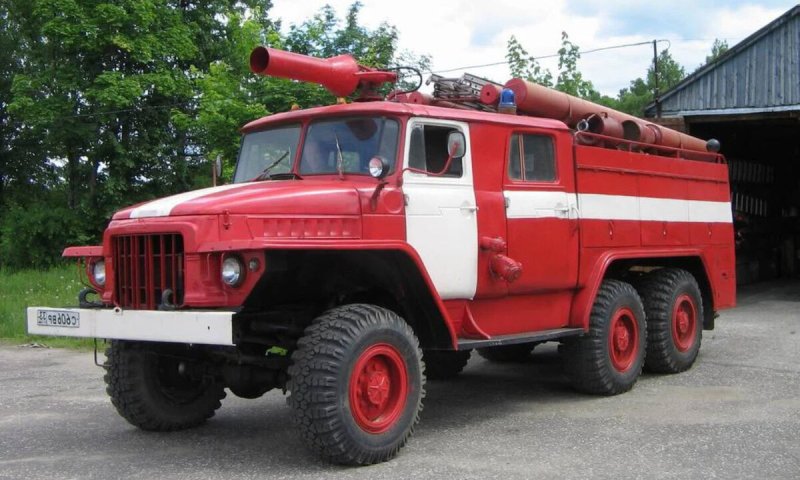Урал 375 пожарный